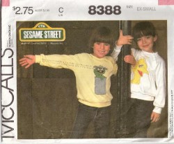 8388 MCCALLS OSCAR THE GROUCH, BIG BIRD SWEATSHIRT PATTERN 4-6 SMALL UNCUT